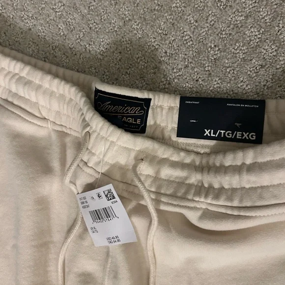 NWT - Men’s American Eagle Laidback Luxe Heavyweight cream sweatpants - XL - Picture 3 of 7